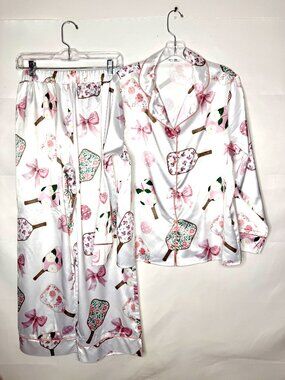 SheShow Woman’s Pajama Set sz M Pink & White Satin Beauty Mirrors & Bows